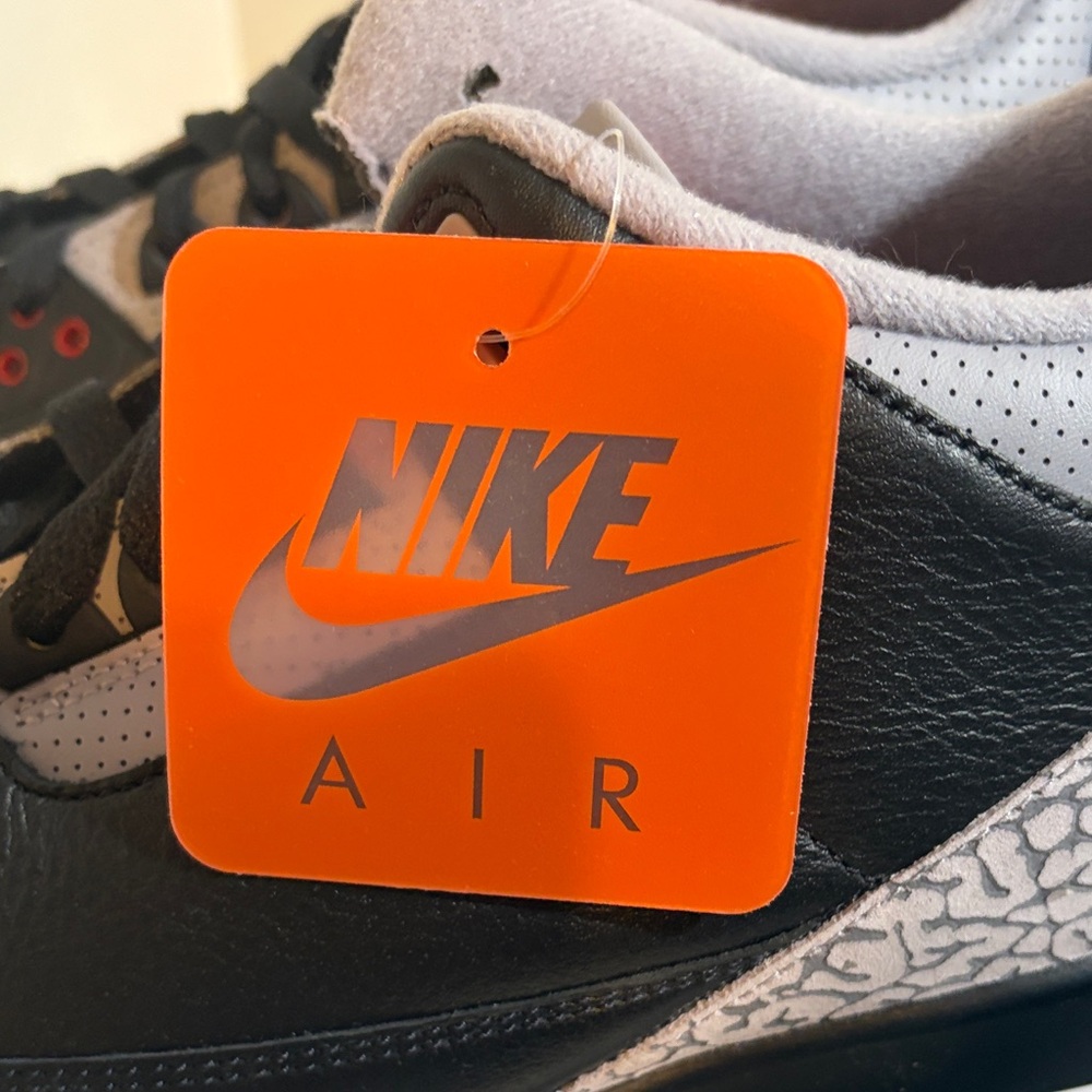 Air Jordan 3 Black/Red Cement DN3707-010 New with box!! - Picture 6 of 10